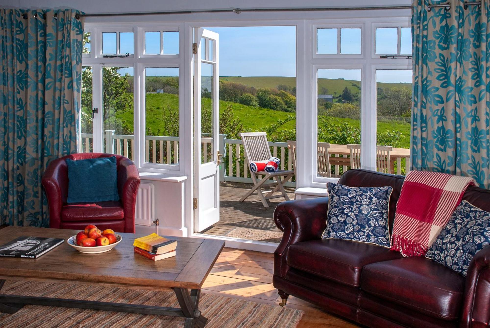 Manorbier Boat House Villa Exterior photo